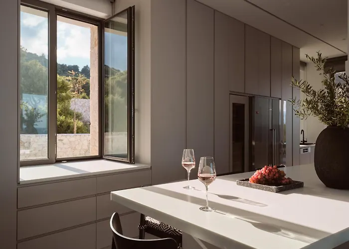 On The Rocks Villa *