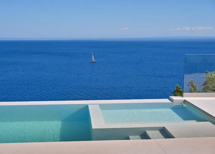 Villa On The Rocks *