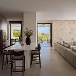 On The Rocks Villa *
