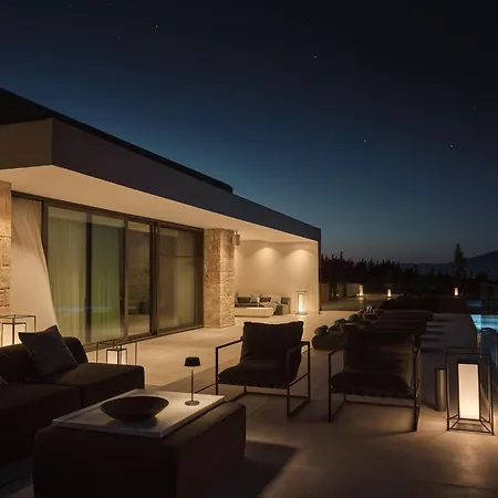 Villa On The Rocks *